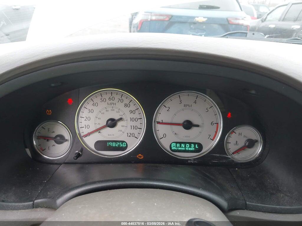 2C4GP64L85R197286 2005 CHRYSLER TOWN & COUNTRY photo no. 7