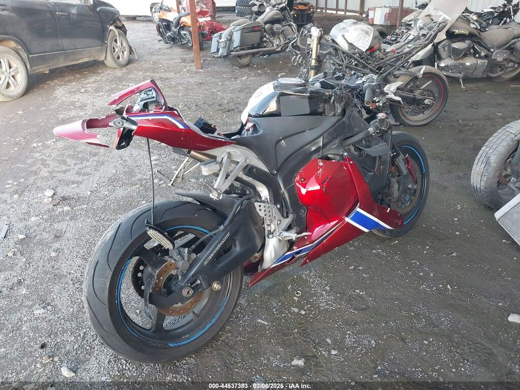 JH2PC40079K202954 2009 HONDA CBR600 photo no. 4