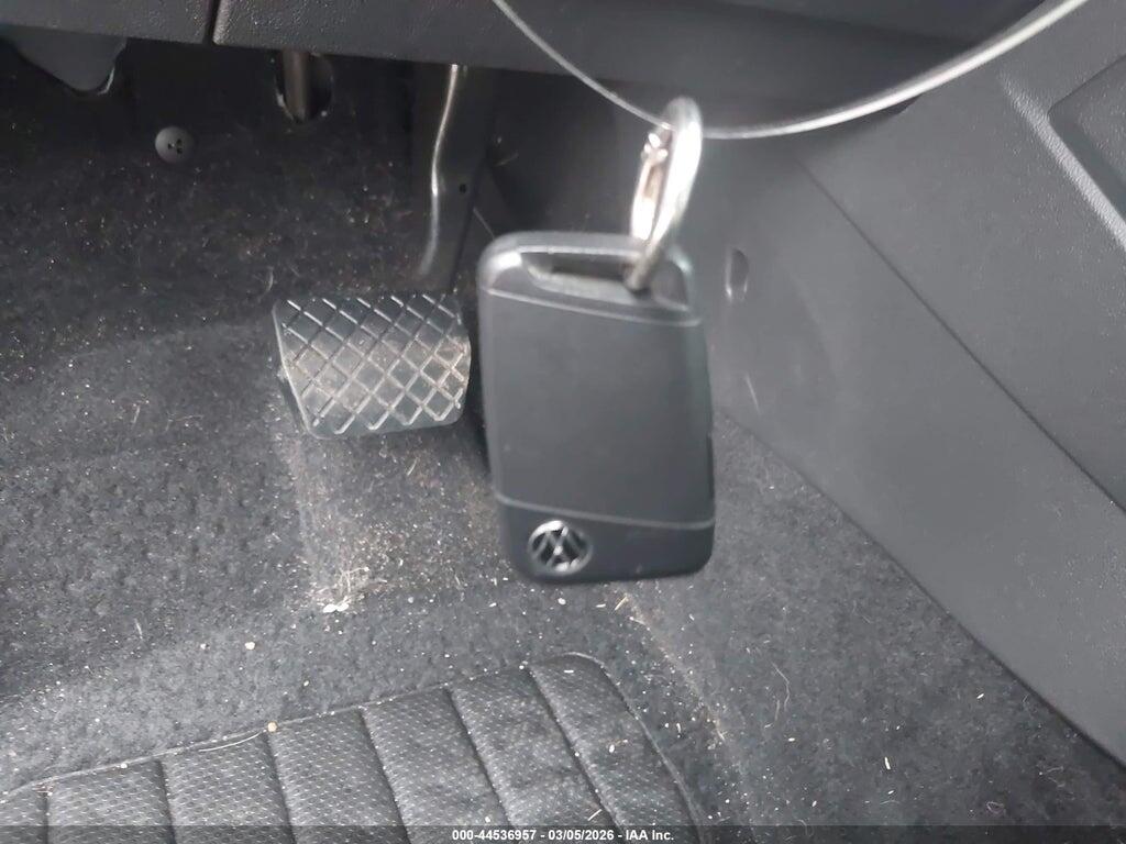3VV3B7AX7MM026501 2021 VOLKSWAGEN TIGUAN photo no. 11