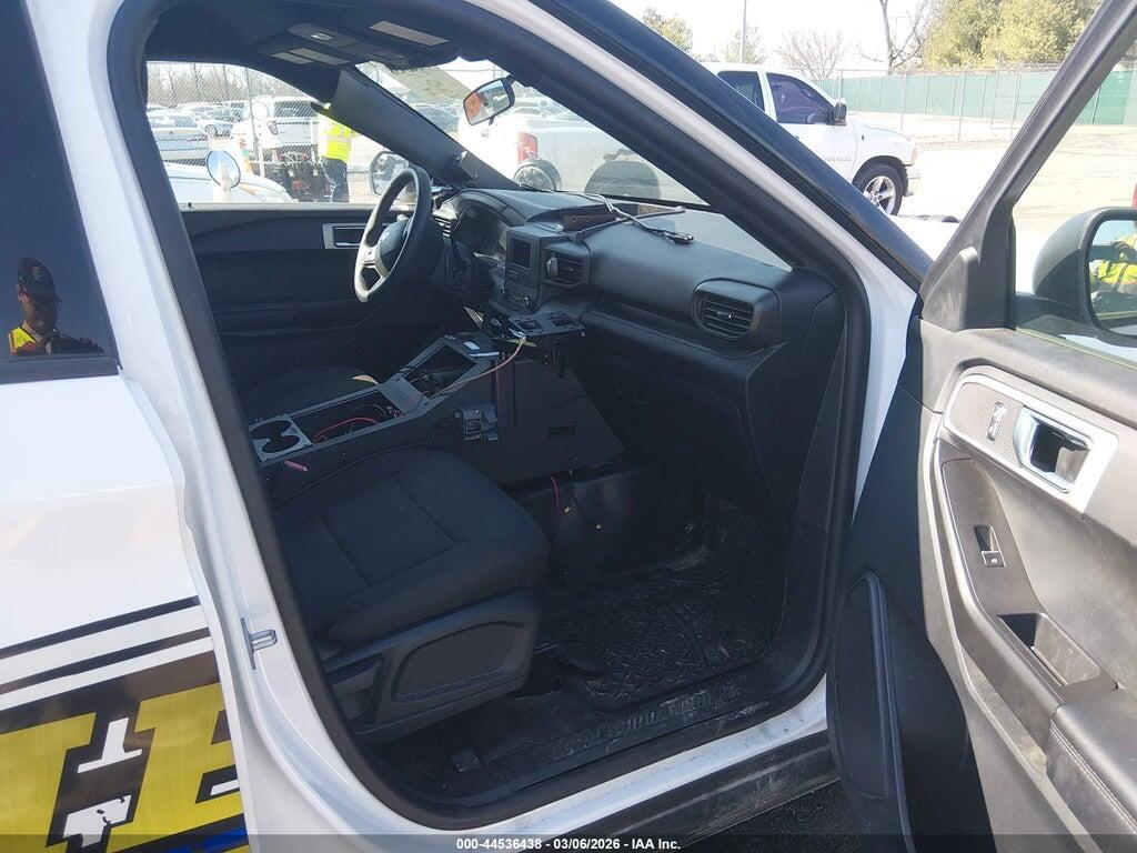1FM5K8AB6MGC00890 2021 FORD POLICE INTERCEPTOR photo no. 5