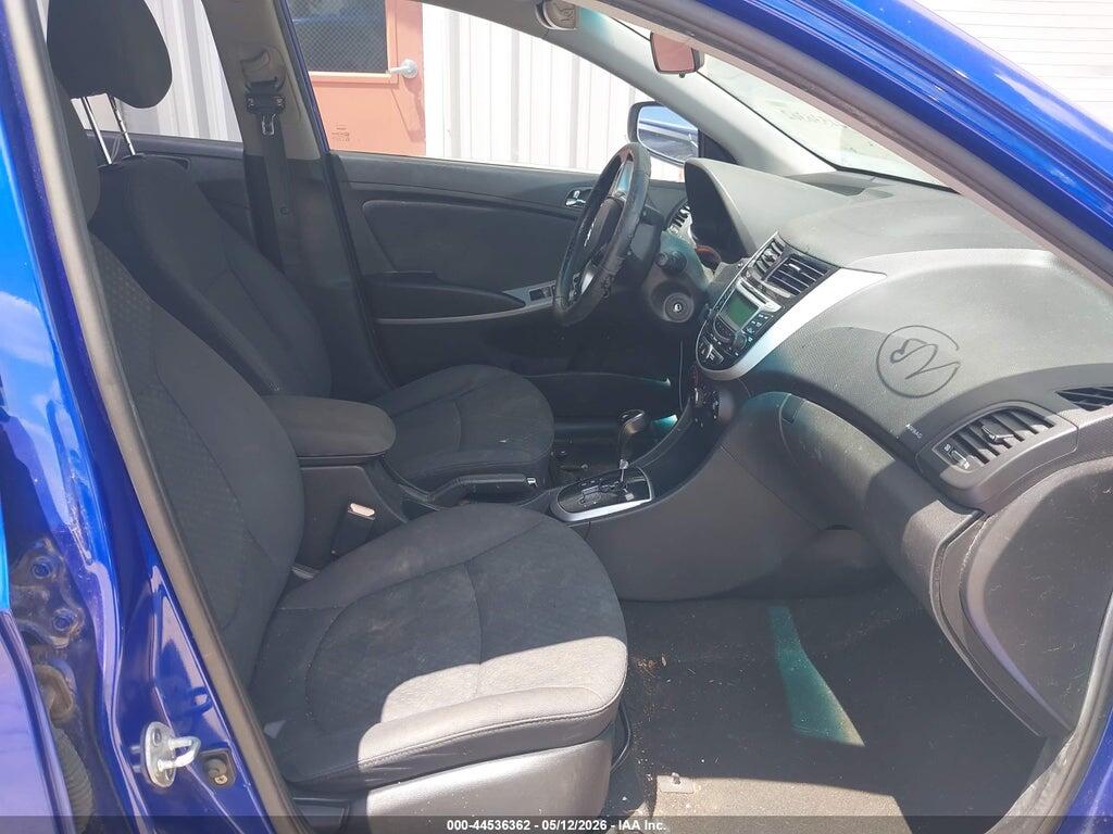 KMHCU5AE4CU012489 2012 HYUNDAI ACCENT photo no. 5
