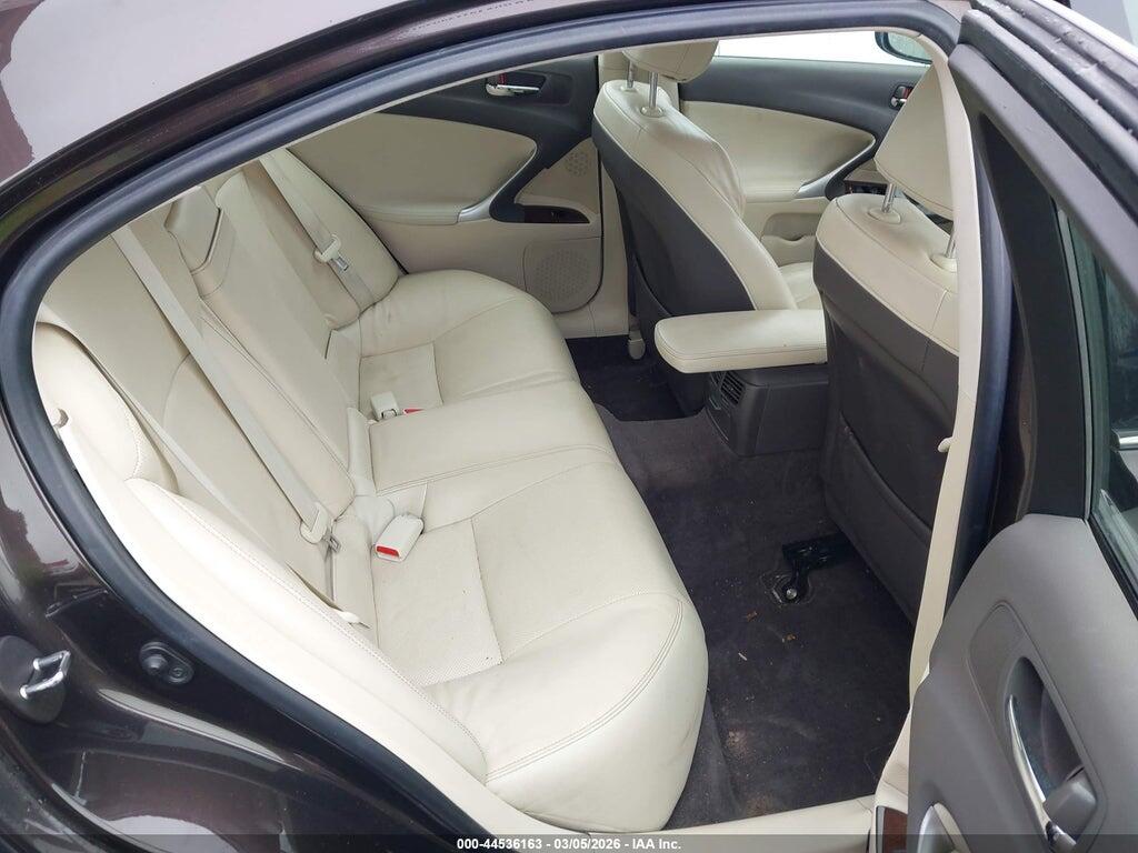 JTHCF5C23C5060639 2012 LEXUS IS 250 photo no. 8