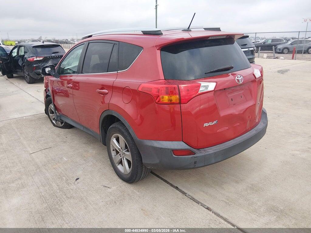 2T3WFREV1FW170521 2015 TOYOTA RAV4 photo no. 3