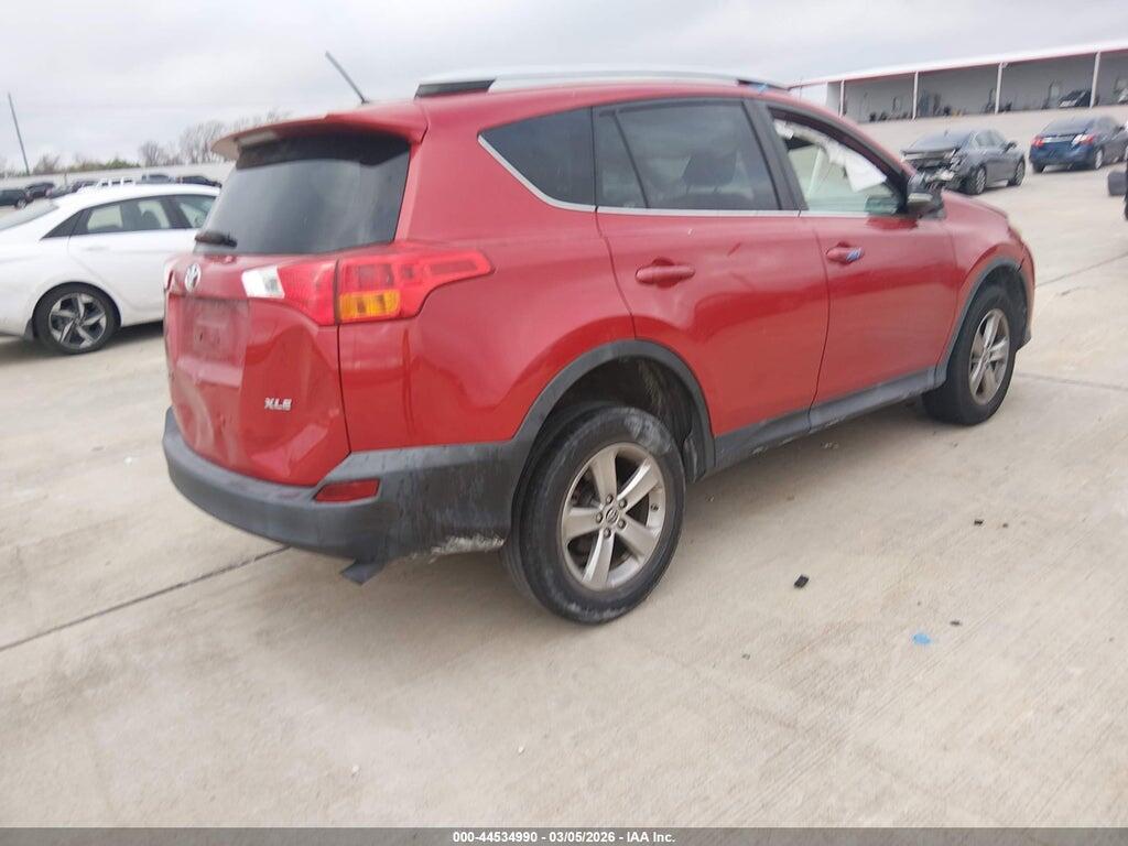 2T3WFREV1FW170521 2015 TOYOTA RAV4 photo no. 4