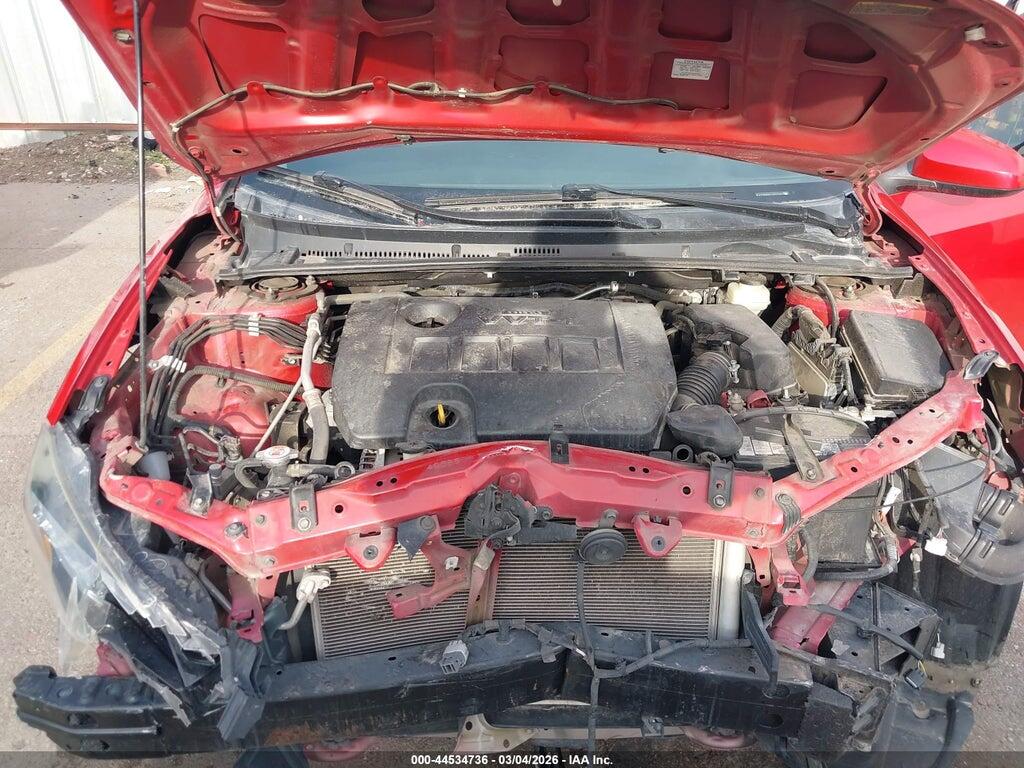 5YFBURHE7JP815952 2018 TOYOTA COROLLA photo no. 10