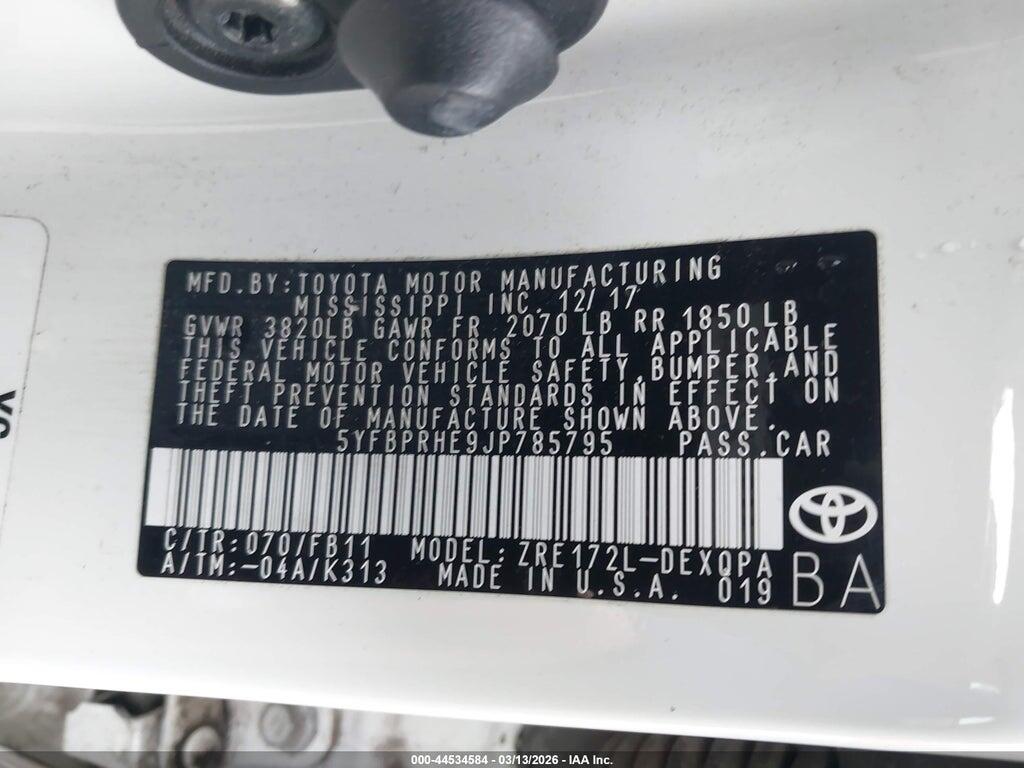 5YFBPRHE9JP785795 2018 TOYOTA COROLLA photo no. 9