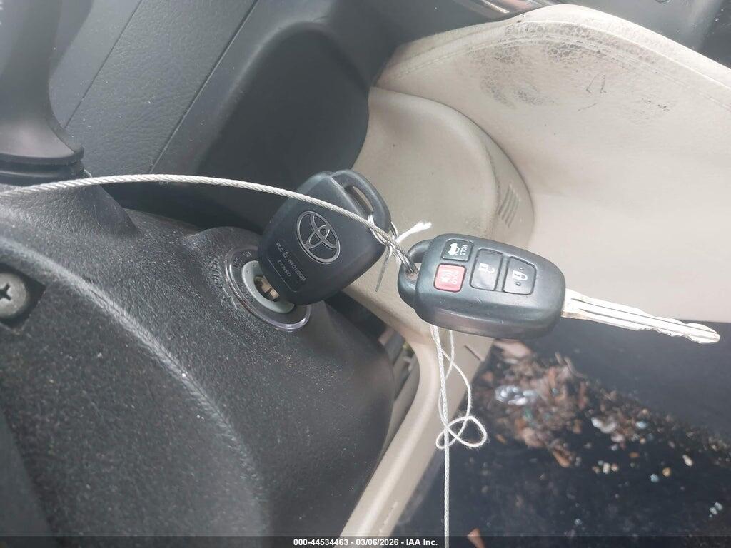 4T4BF1FK4ER413031 2014 TOYOTA CAMRY photo no. 11