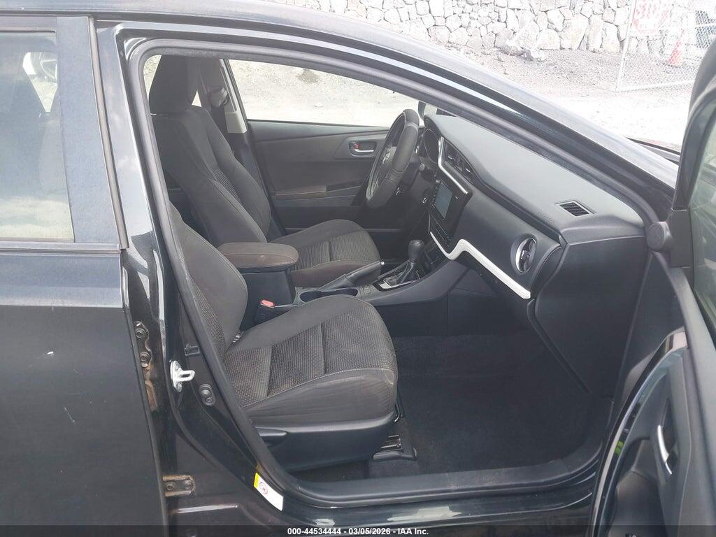 JTNKARJE1JJ555468 2018 TOYOTA COROLLA IM photo no. 5