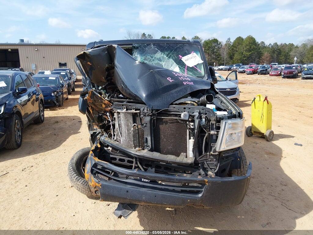 1N6BF0KYXHN801508 2017 NISSAN NV CARGO NV2500 HD photo no. 12