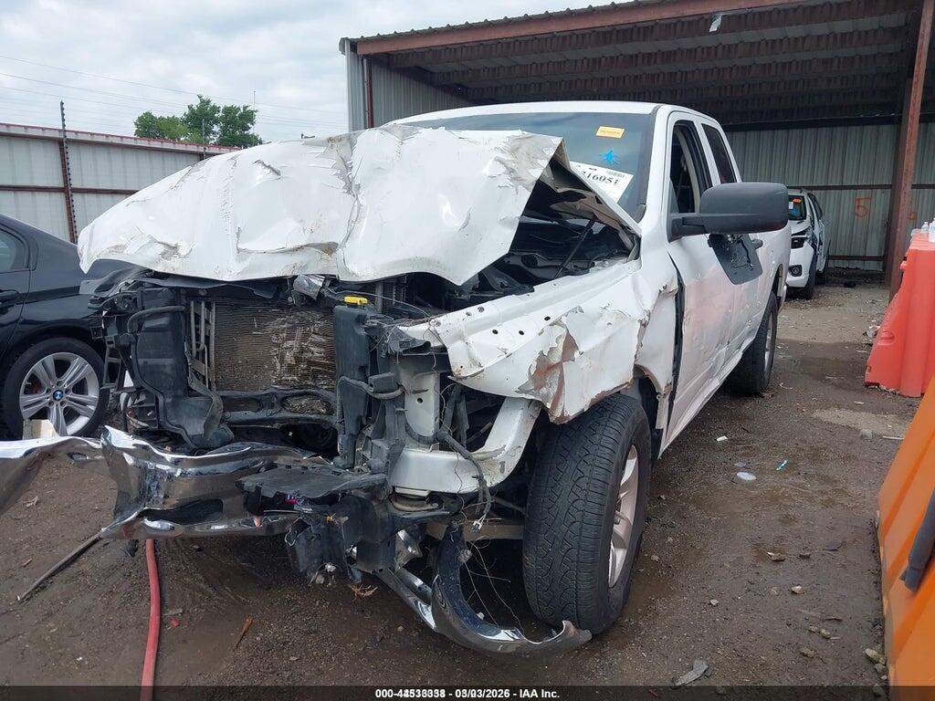 1C6RR6FT7KS552546 2019 RAM 1500 CLASSIC photo no. 2