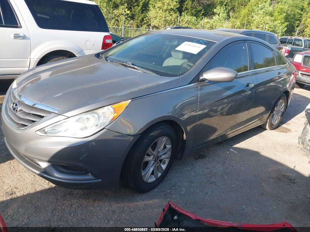 5NPEB4ACXCH450570 2012 HYUNDAI SONATA photo no. 2