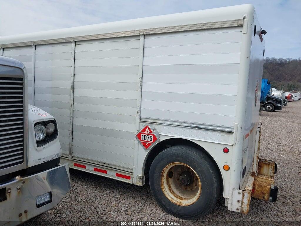1HHRTX21XXE000417 1999 HACKNEY & SONS photo no. 3