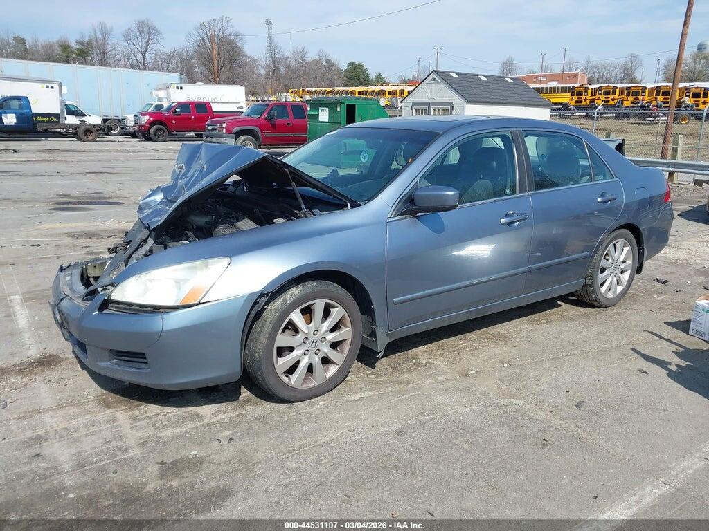 1HGCM66817A004162 2007 HONDA ACCORD photo no. 2