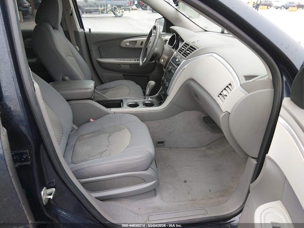 1GNKVFED8BJ324259 2011 CHEVROLET TRAVERSE photo no. 5