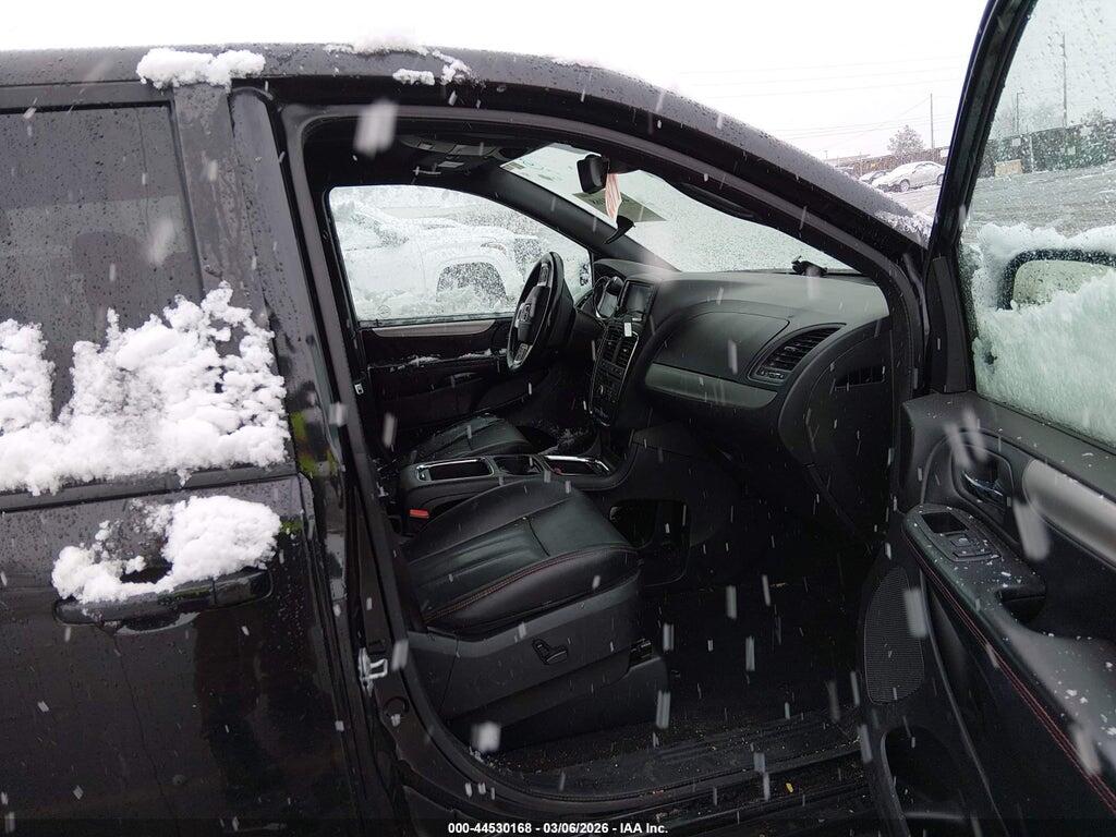 2C4RDGEG8KR676005 2019 DODGE GRAND CARAVAN photo no. 5