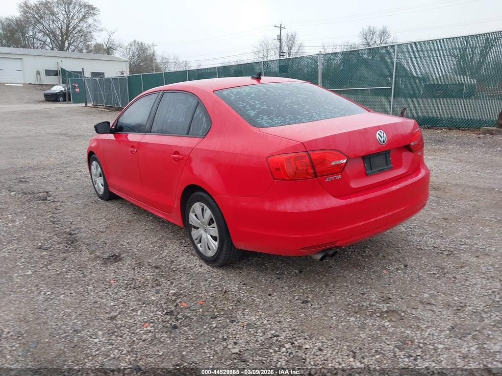 3VWD17AJ6EM417557 2014 VOLKSWAGEN JETTA photo no. 3