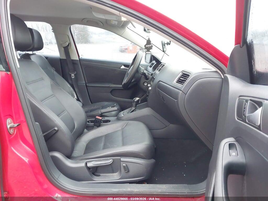 3VWD17AJ6EM417557 2014 VOLKSWAGEN JETTA photo no. 5