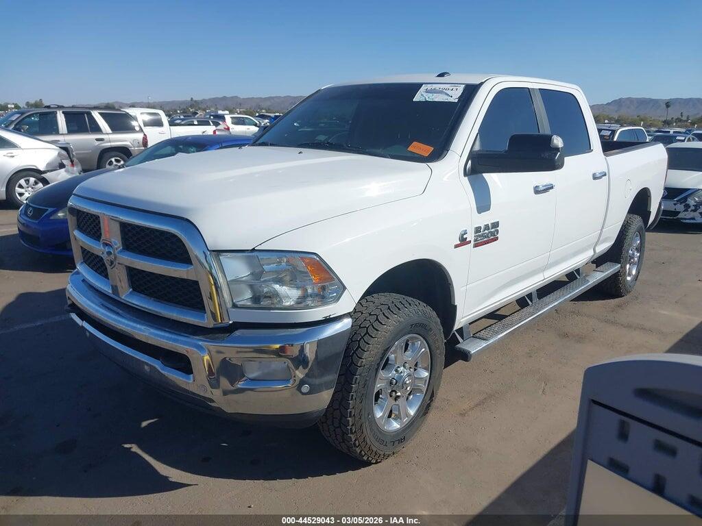 3C6UR5DL0JG356378 2018 RAM 2500 photo no. 2