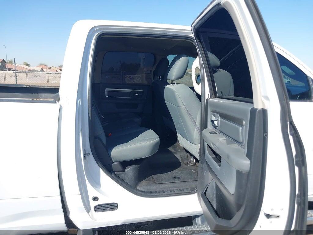 3C6UR5DL0JG356378 2018 RAM 2500 photo no. 8