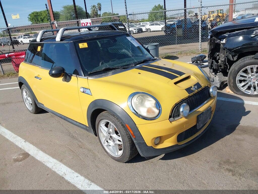 WMWMF735X8TV34419 2008 MINI COOPER photo no. 1