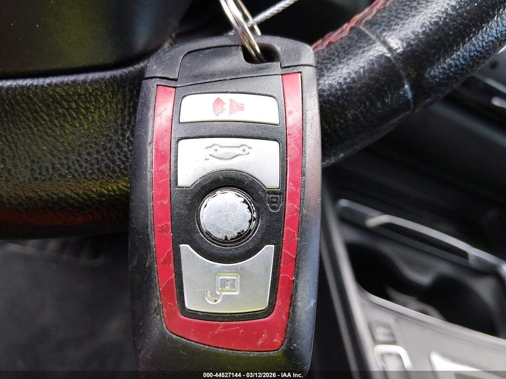 WBA8D9C31HA005745 2017 BMW 330I photo no. 11