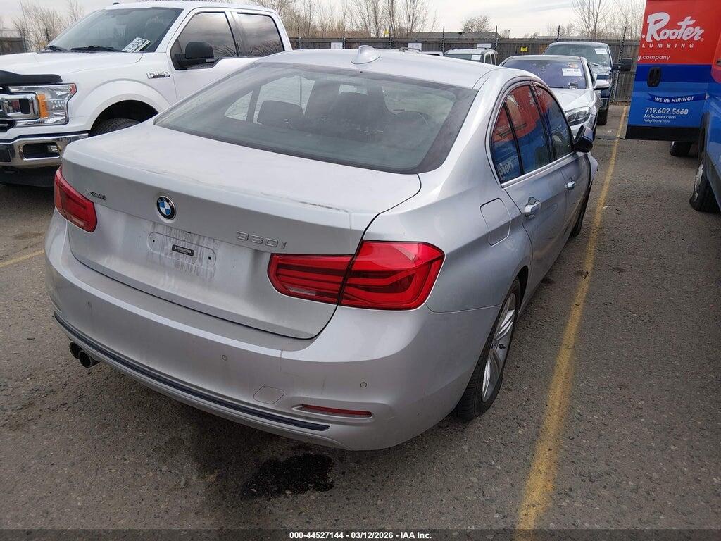 WBA8D9C31HA005745 2017 BMW 330I photo no. 4