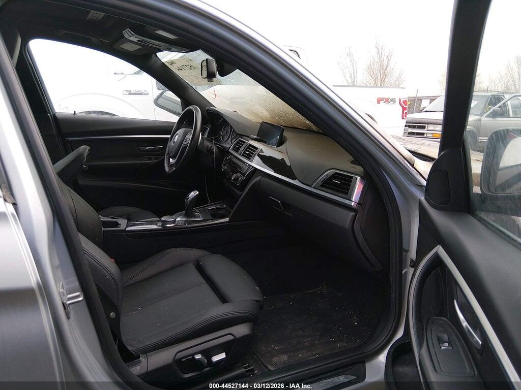 WBA8D9C31HA005745 2017 BMW 330I photo no. 5