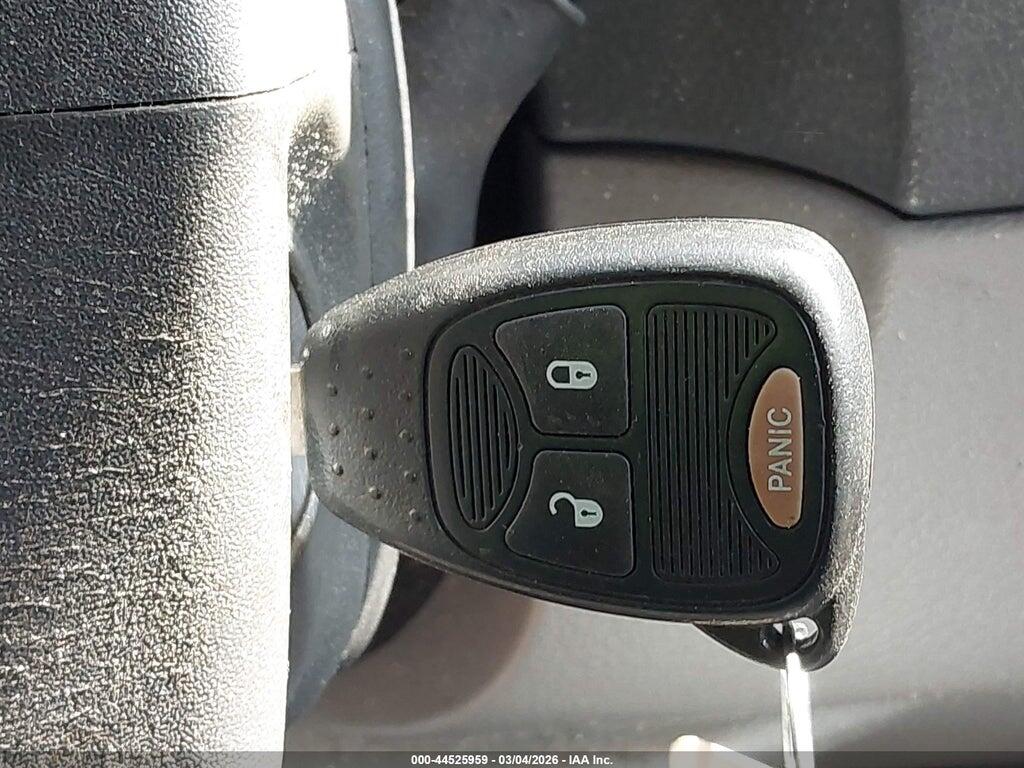 1D8HB38N28F135747 2008 DODGE DURANGO photo no. 11