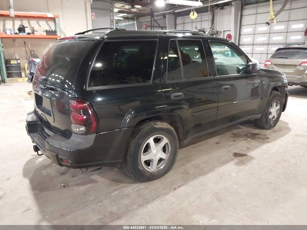 1GNDT13S462289237 2006 CHEVROLET TRAILBLAZER photo no. 4