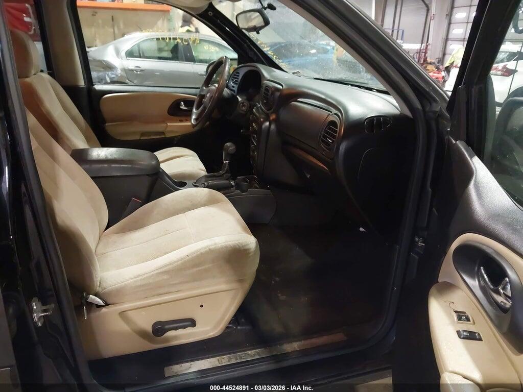 1GNDT13S462289237 2006 CHEVROLET TRAILBLAZER photo no. 5
