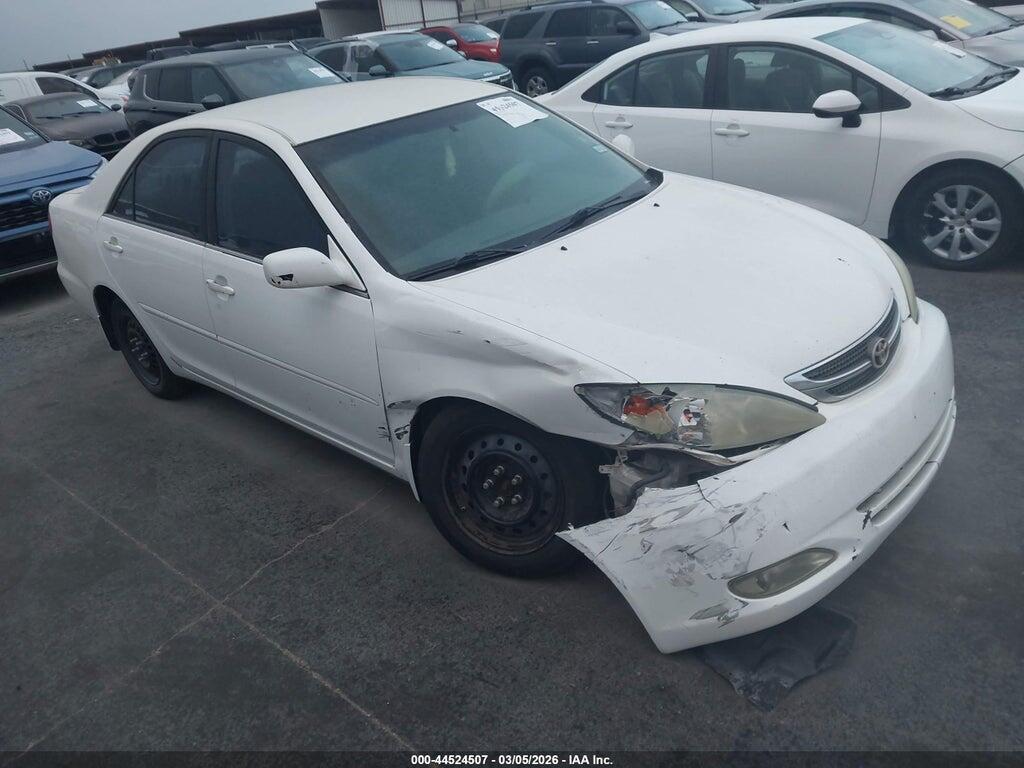 JTDBE32K240247133 2004 TOYOTA CAMRY photo no. 1