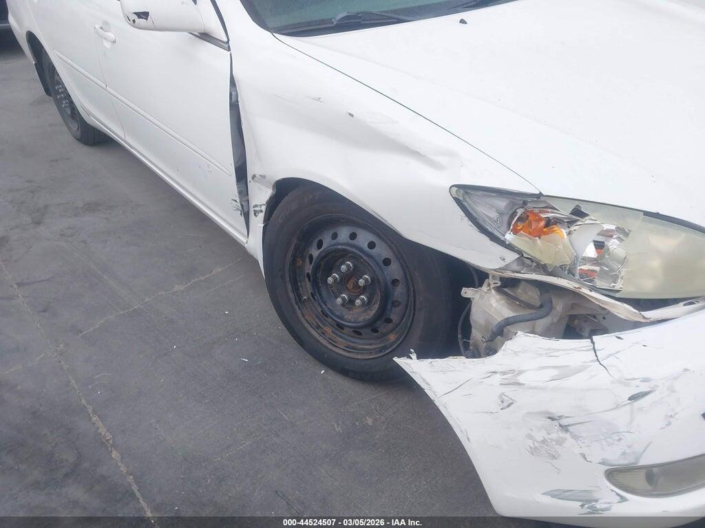 JTDBE32K240247133 2004 TOYOTA CAMRY photo no. 11