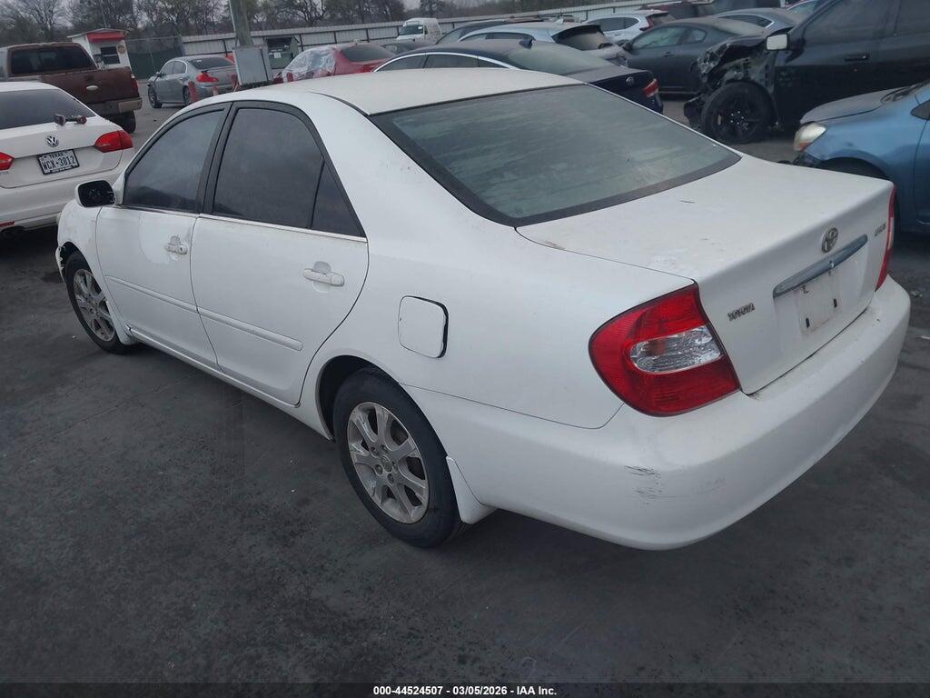 JTDBE32K240247133 2004 TOYOTA CAMRY photo no. 3