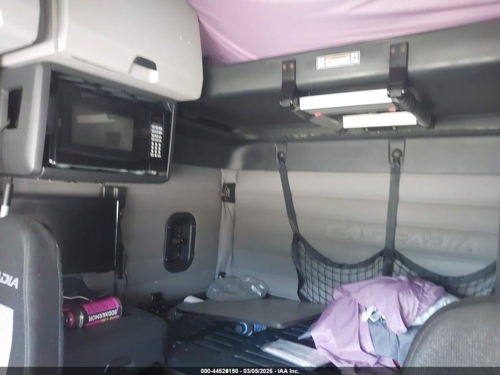 3AKJHHDRXJSJX6653 2018 FREIGHTLINER NEW CASCADIA 126*ORS photo no. 7