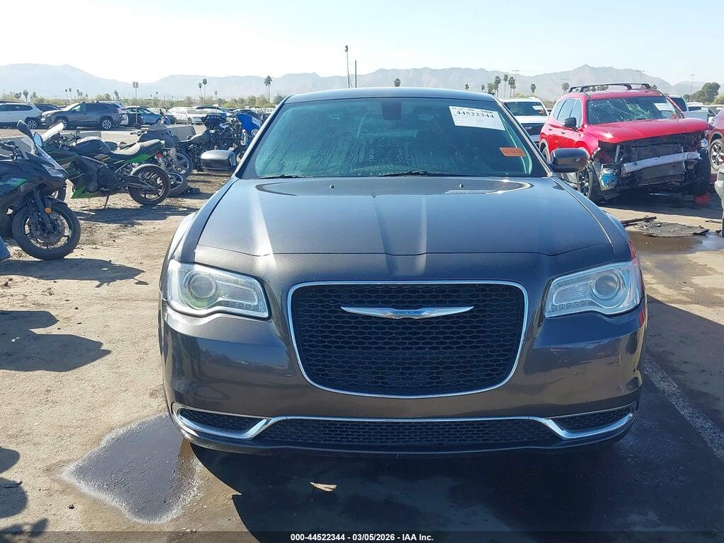 2C3CCAAG5HH593761 2017 CHRYSLER 300 photo no. 11