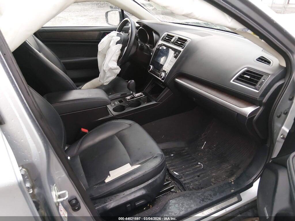 4S4BSANC9K3220293 2019 SUBARU OUTBACK photo no. 5