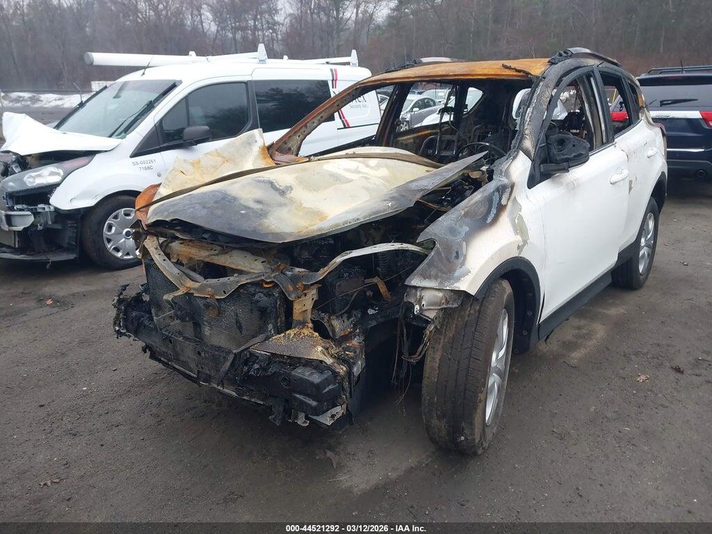 JTMBFREV9FD138413 2015 TOYOTA RAV4 photo no. 2
