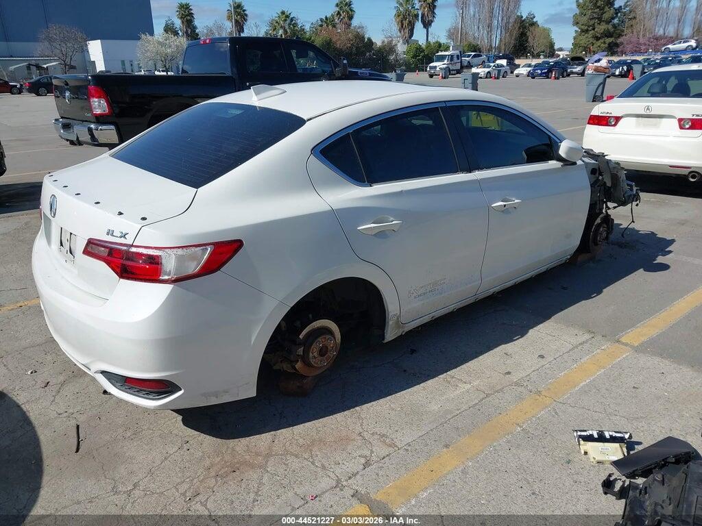 19UDE2F8XGA003327 2016 ACURA ILX photo no. 4