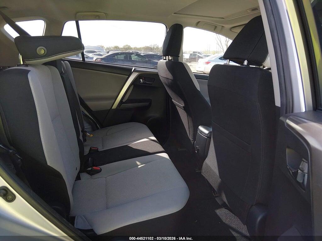 JTMWFREVXJD125678 2018 TOYOTA RAV4 photo no. 8