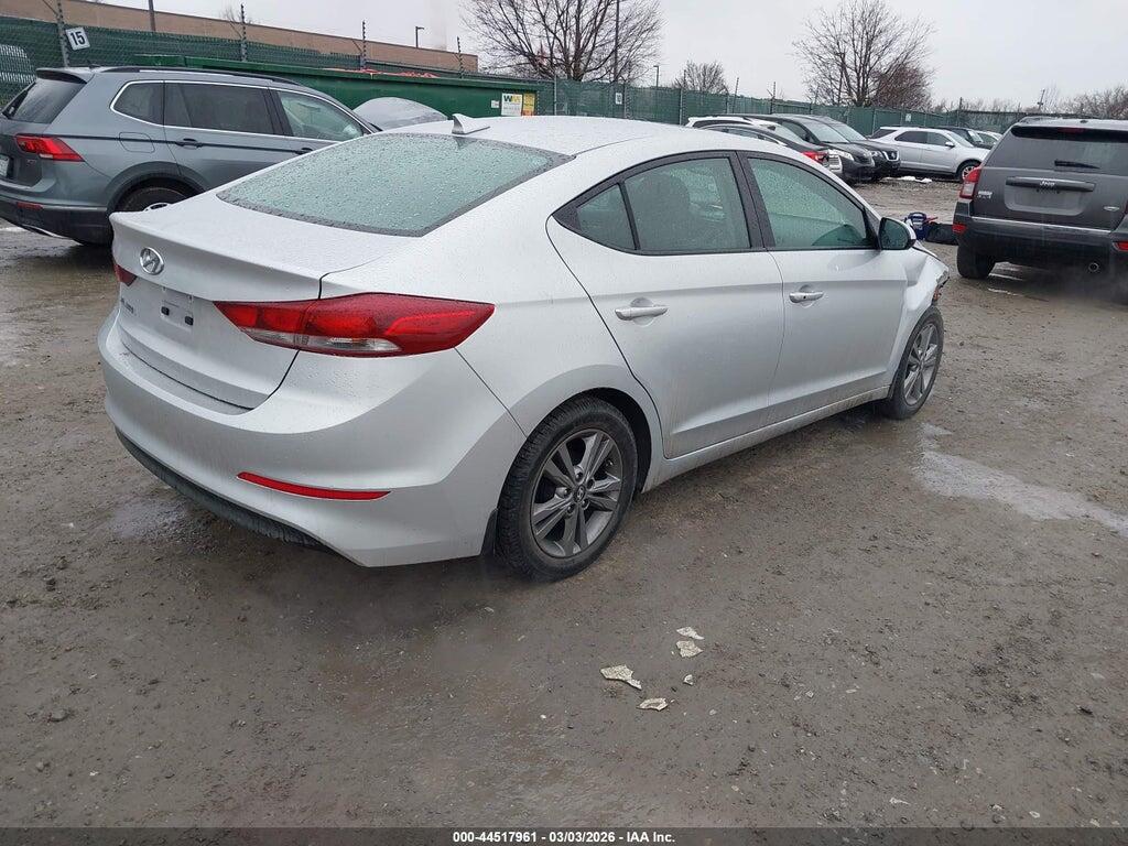 KMHD84LF3HU384826 2017 HYUNDAI ELANTRA photo no. 4