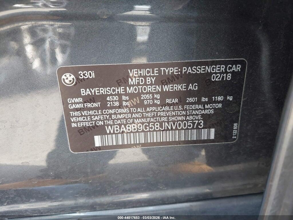 WBA8B9G58JNV00573 2018 BMW 330I photo no. 9
