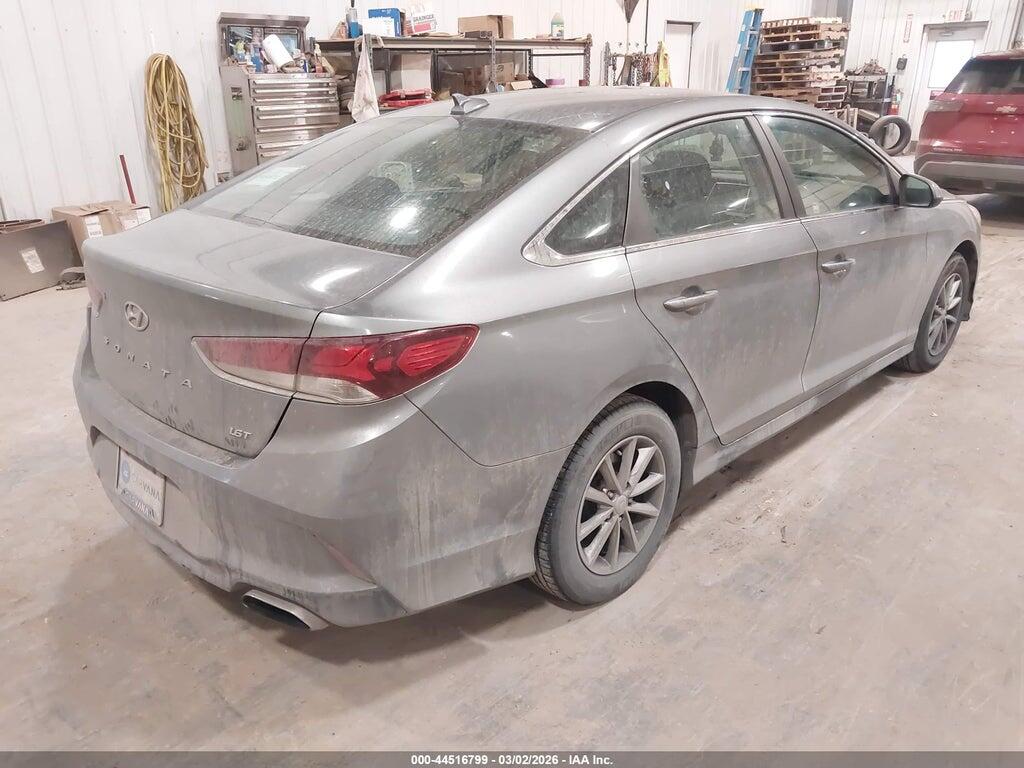 5NPE24AA0JH680016 2018 HYUNDAI SONATA photo no. 4