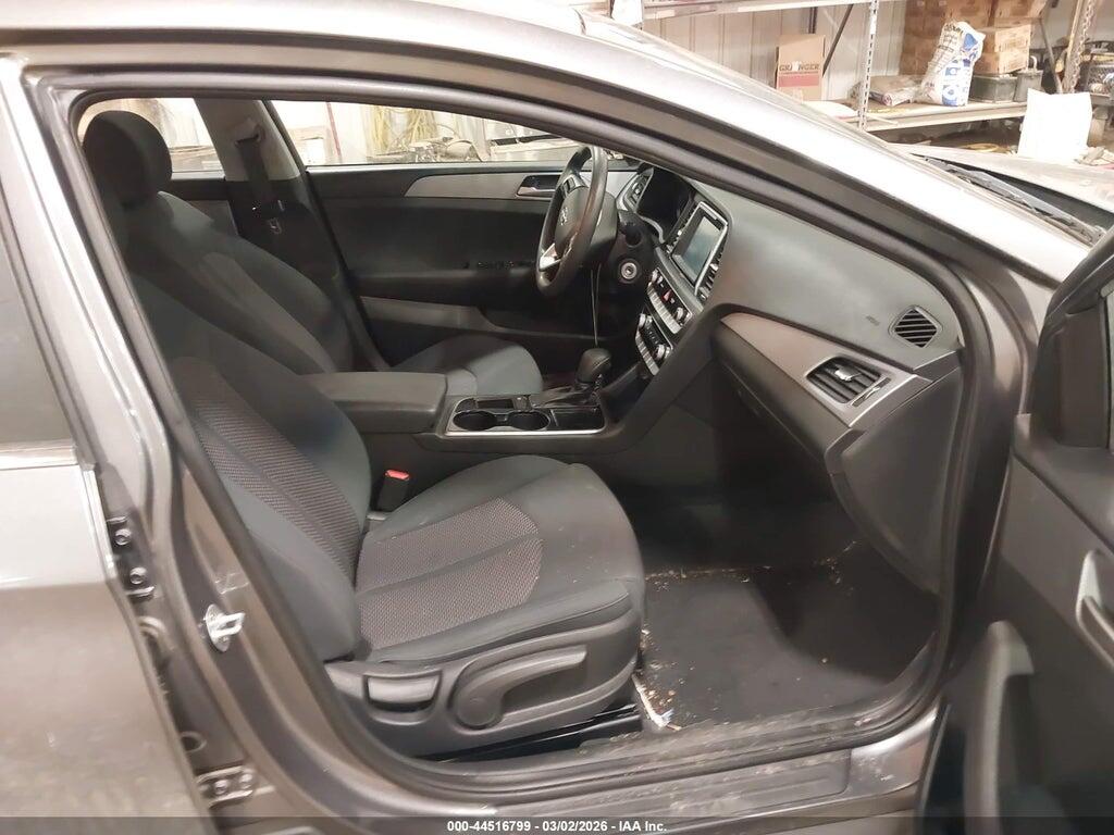 5NPE24AA0JH680016 2018 HYUNDAI SONATA photo no. 5