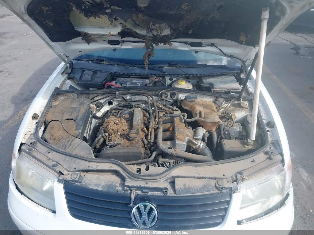 WVWMA23B1YP305744 2000 VOLKSWAGEN PASSAT photo no. 10