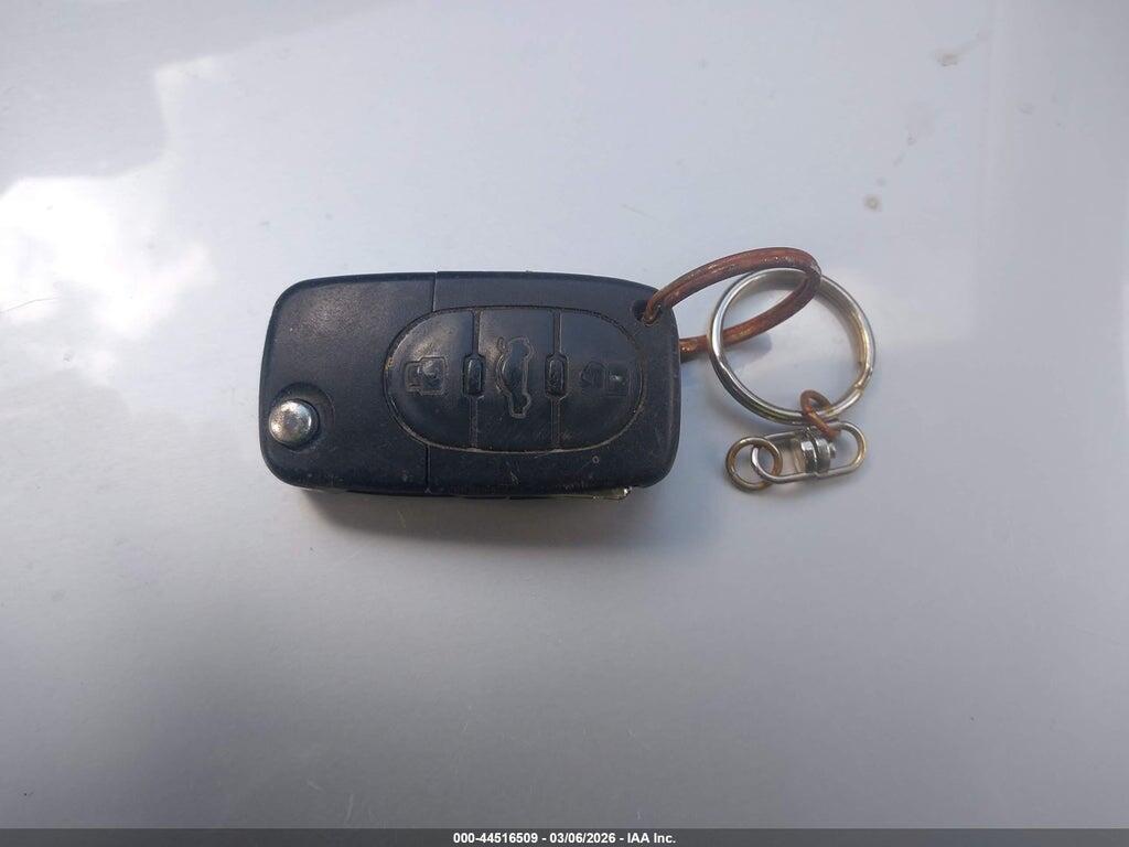 WVWMA23B1YP305744 2000 VOLKSWAGEN PASSAT photo no. 11