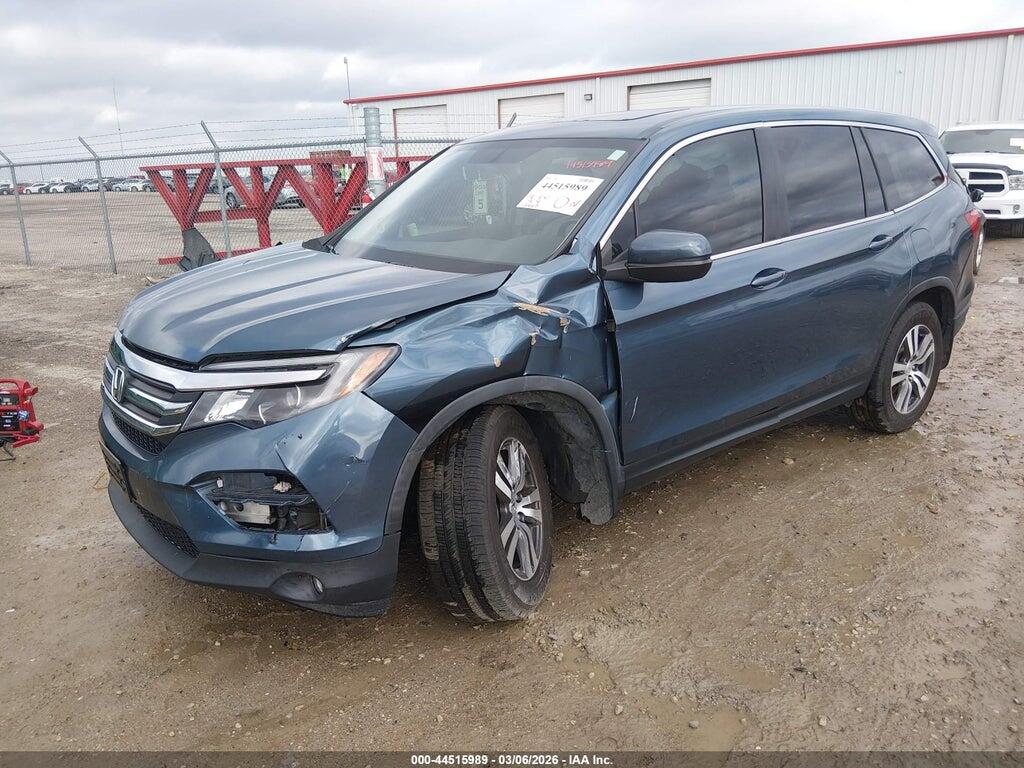 5FNYF5H53JB018347 2018 HONDA PILOT photo no. 2