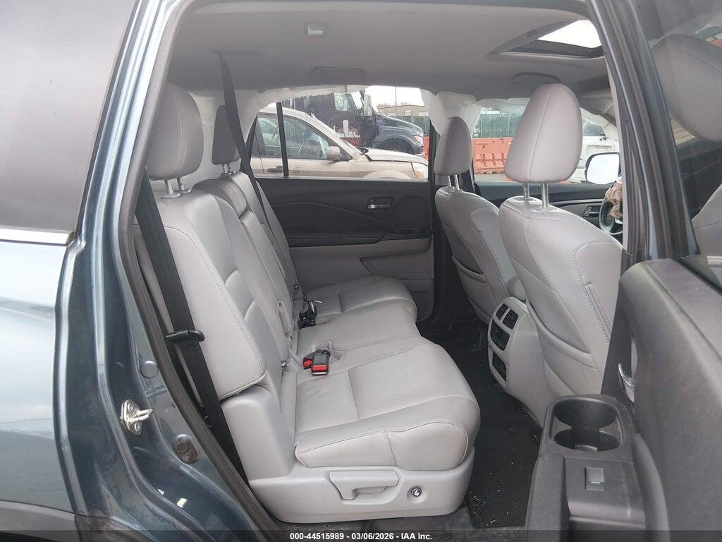 5FNYF5H53JB018347 2018 HONDA PILOT photo no. 8