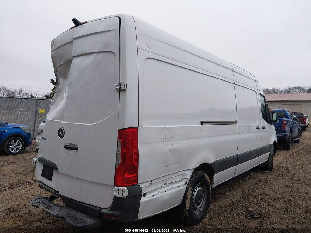 W1Y40CHY2NT112300 2022 MERCEDES-BENZ SPRINTER 2500 photo no. 4