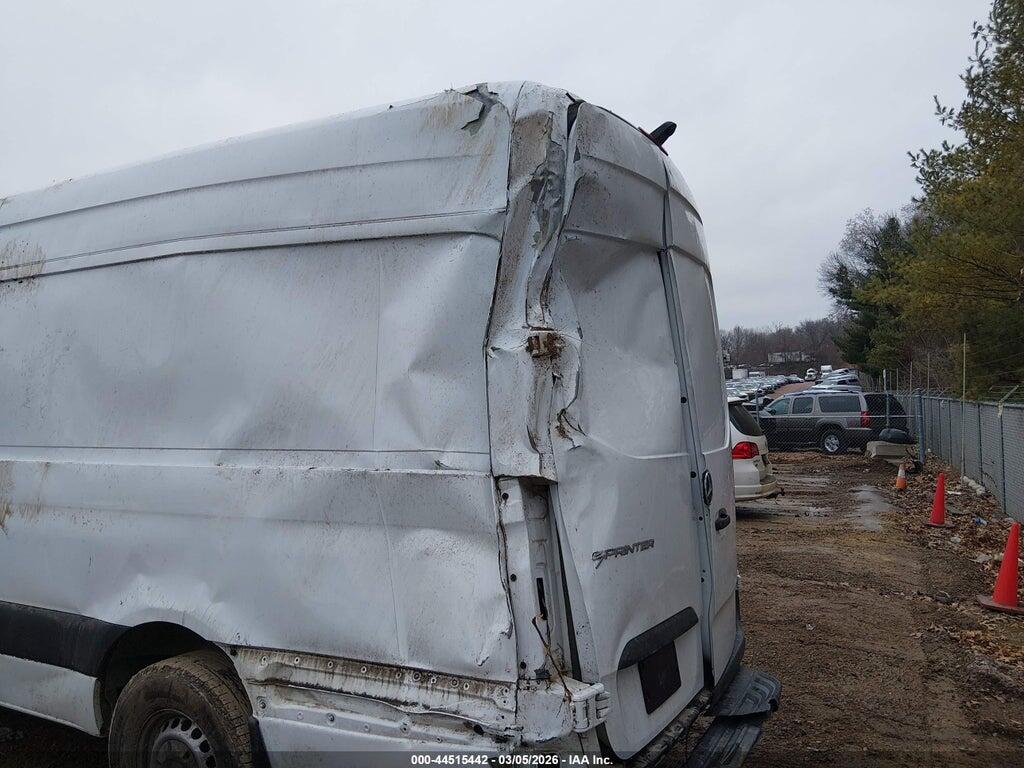 W1Y40CHY2NT112300 2022 MERCEDES-BENZ SPRINTER 2500 photo no. 6
