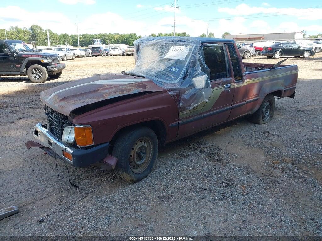 JT4RN56S1E0074551 1984 TOYOTA PICKUP photo no. 2
